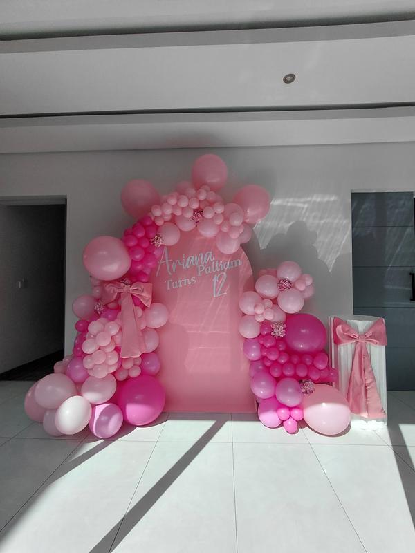 Balloon backdrop hire Johannesburg - custom colour party decor Fourways Sandton Kyalami